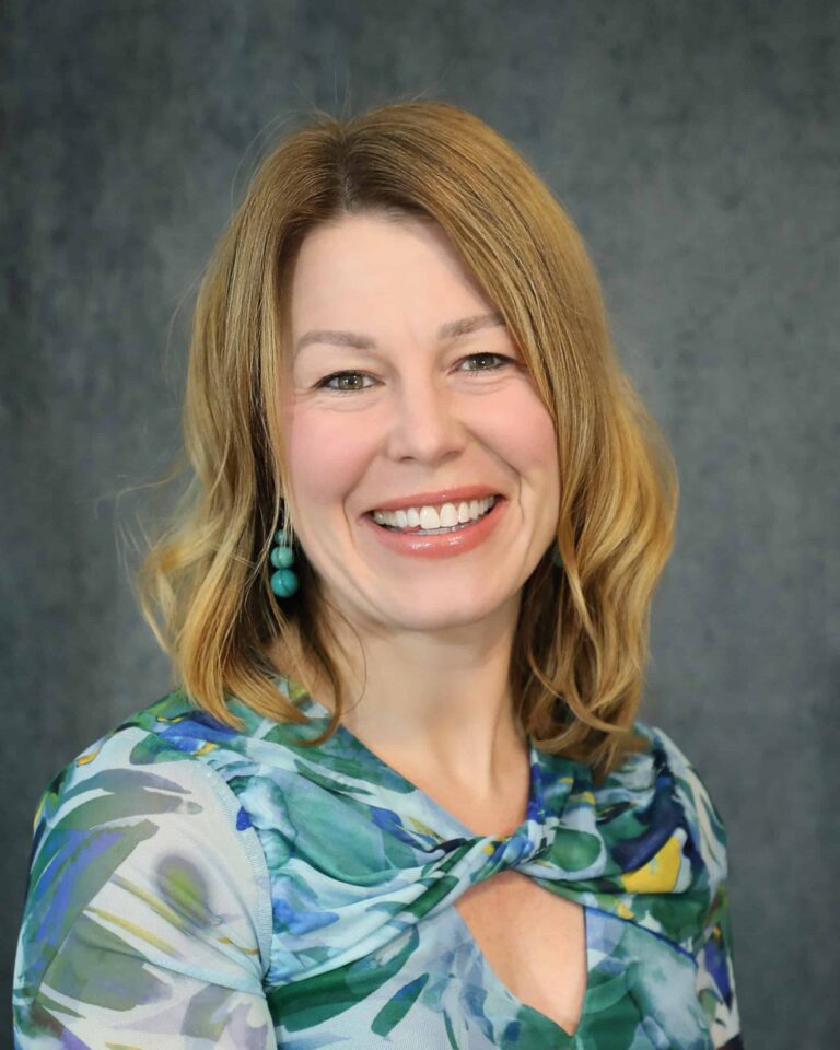 Dr. Sara-Beth Bittinger